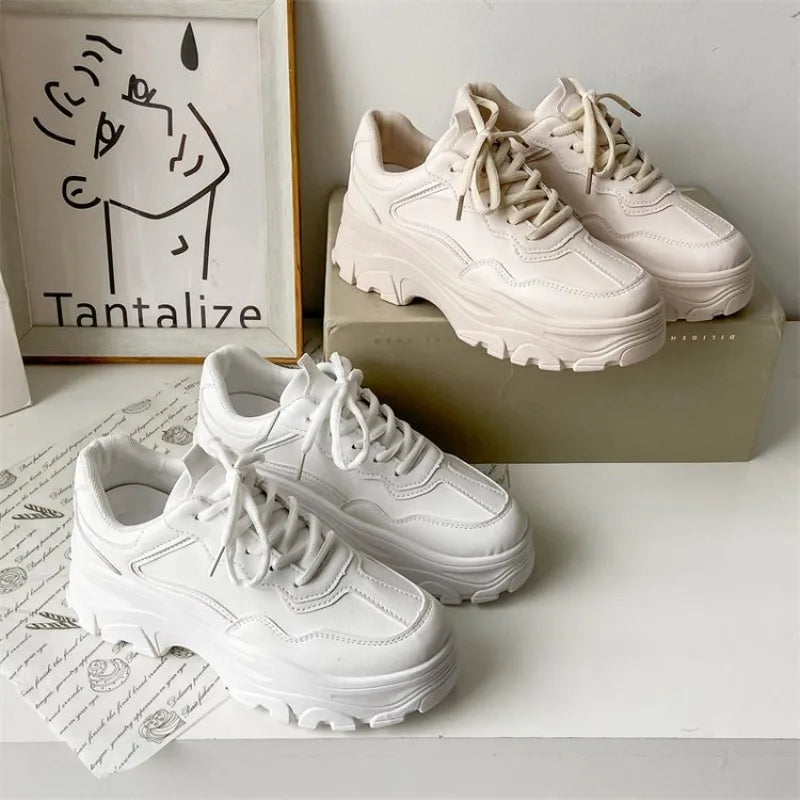 Women Leather Flat Shoes Autumn Fashion Lace Up Casual Fashion Thick Soled Breathable Inner Heightening Round Toe White Sneakers