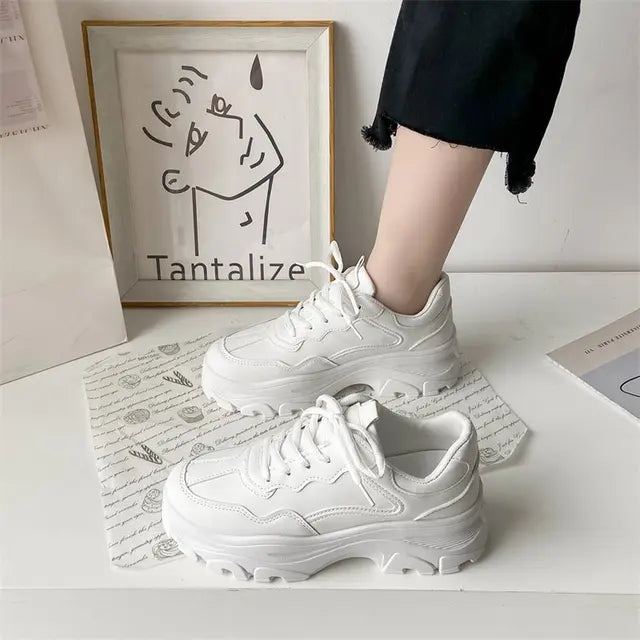 Women Leather Flat Shoes Autumn Fashion Lace Up Casual Fashion Thick Soled Breathable Inner Heightening Round Toe White Sneakers