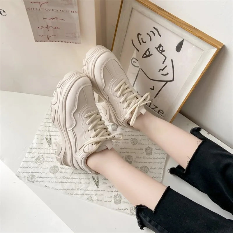 Women Leather Flat Shoes Autumn Fashion Lace Up Casual Fashion Thick Soled Breathable Inner Heightening Round Toe White Sneakers