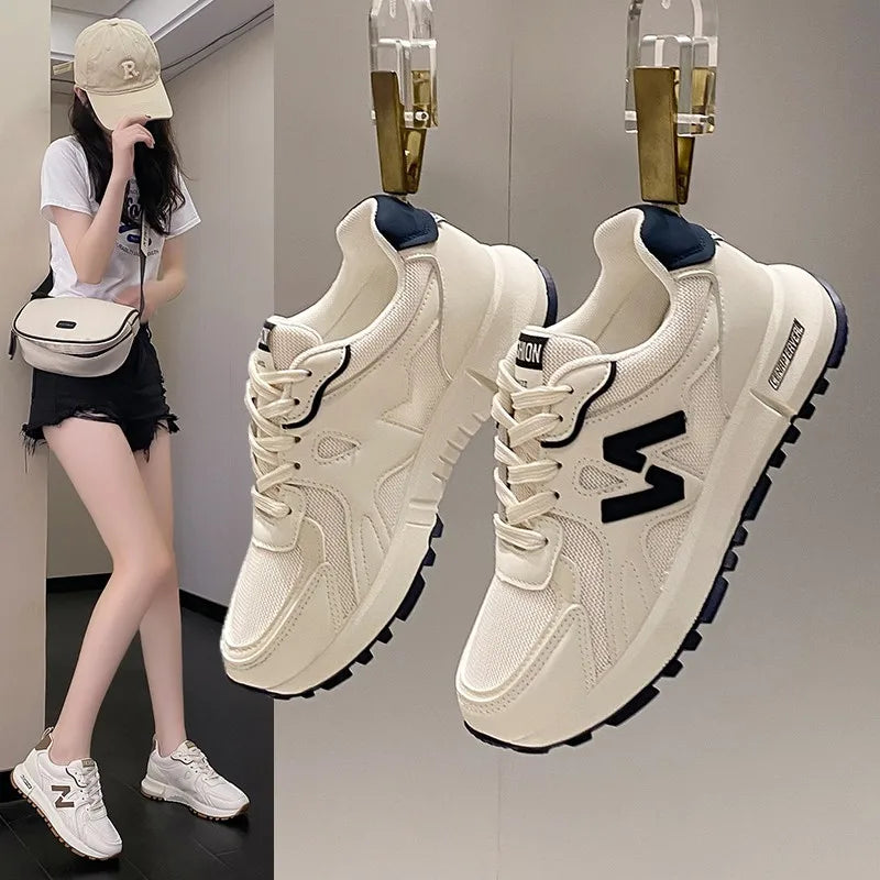 Sports Shoes for Women Spring New Super Hot Versatile Anti slip Casual Women's Shoes Soft Sole Running Little White Shoes