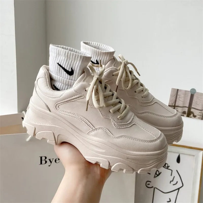 Women Leather Flat Shoes Autumn Fashion Lace Up Casual Fashion Thick Soled Breathable Inner Heightening Round Toe White Sneakers