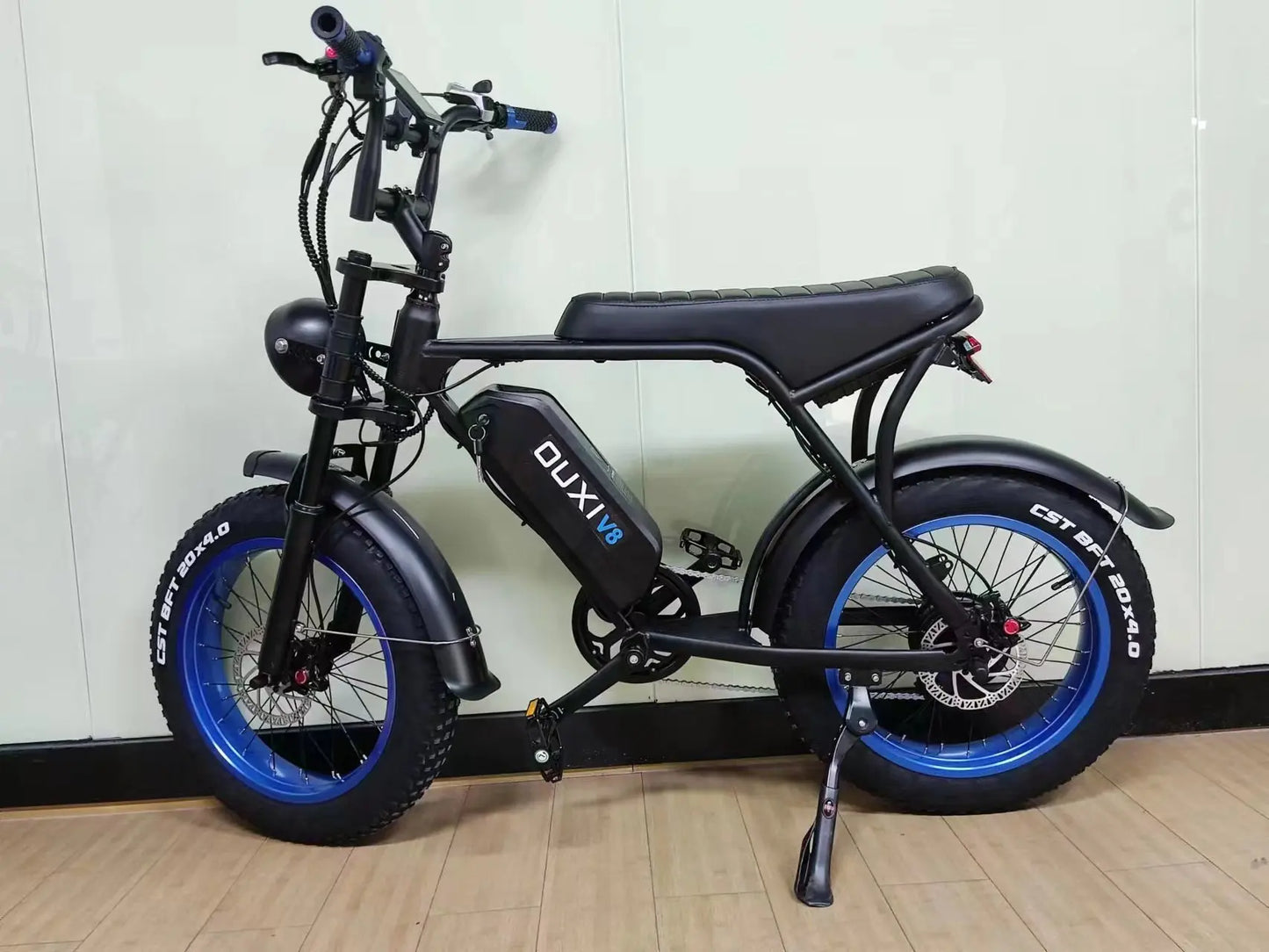 V8 EU Warehouse E-Bike Electric Bicycle 20 Inch Fat Tire Folding Rechargeable Bike for Adults