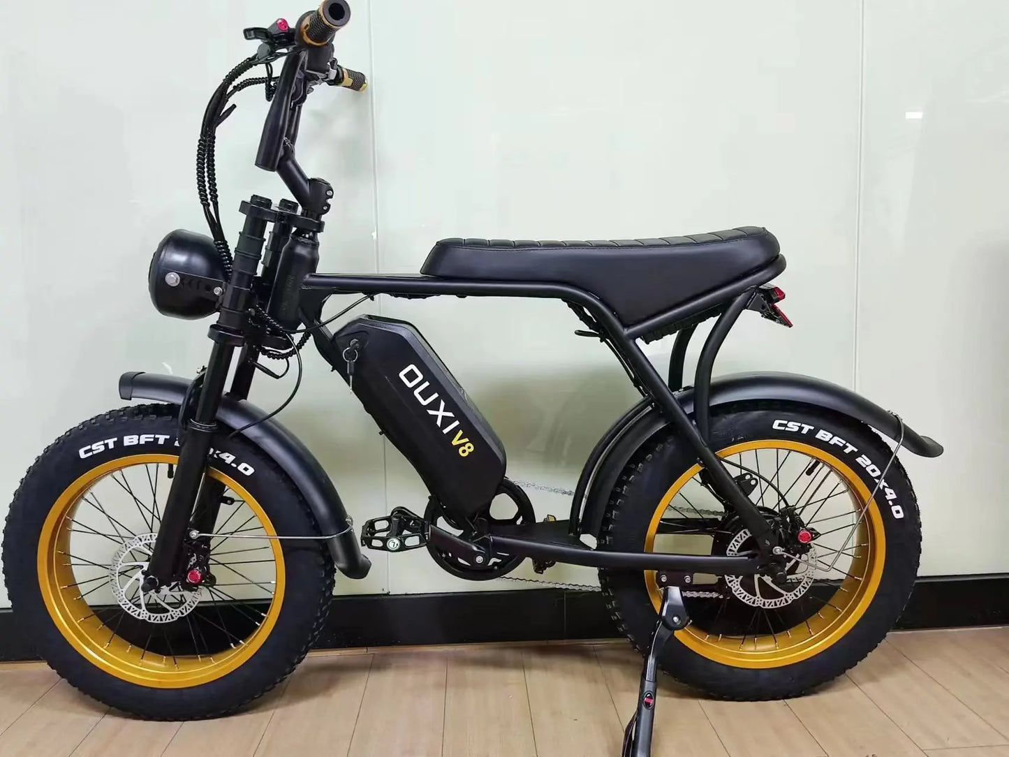 V8 EU Warehouse E-Bike Electric Bicycle 20 Inch Fat Tire Folding Rechargeable Bike for Adults